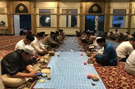 Program Beasiswa untuk Santri Berprestasi